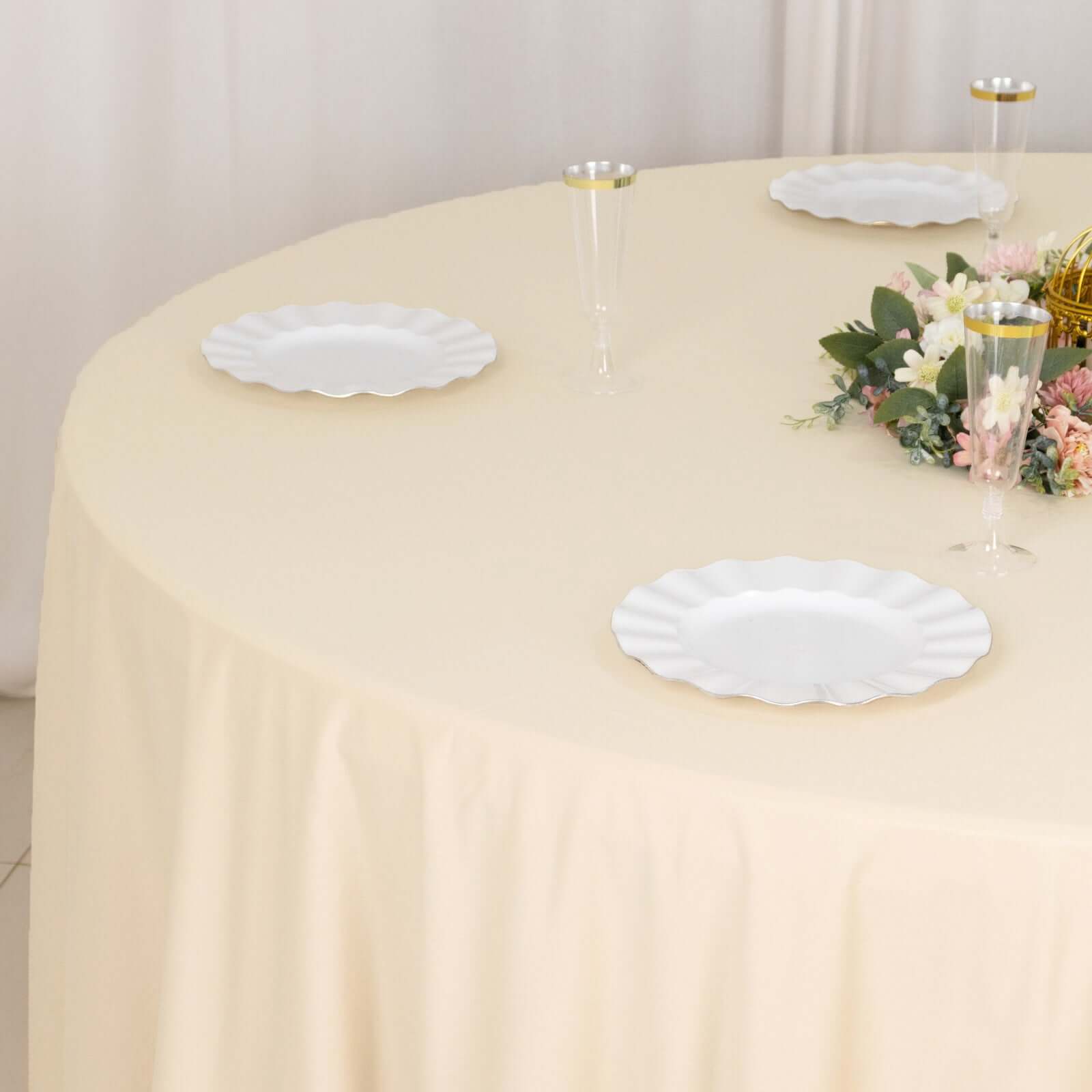 Scuba Round 132" Tablecloth Beige - Wrinkle Free & Stain Resistant Seamless Table Cover