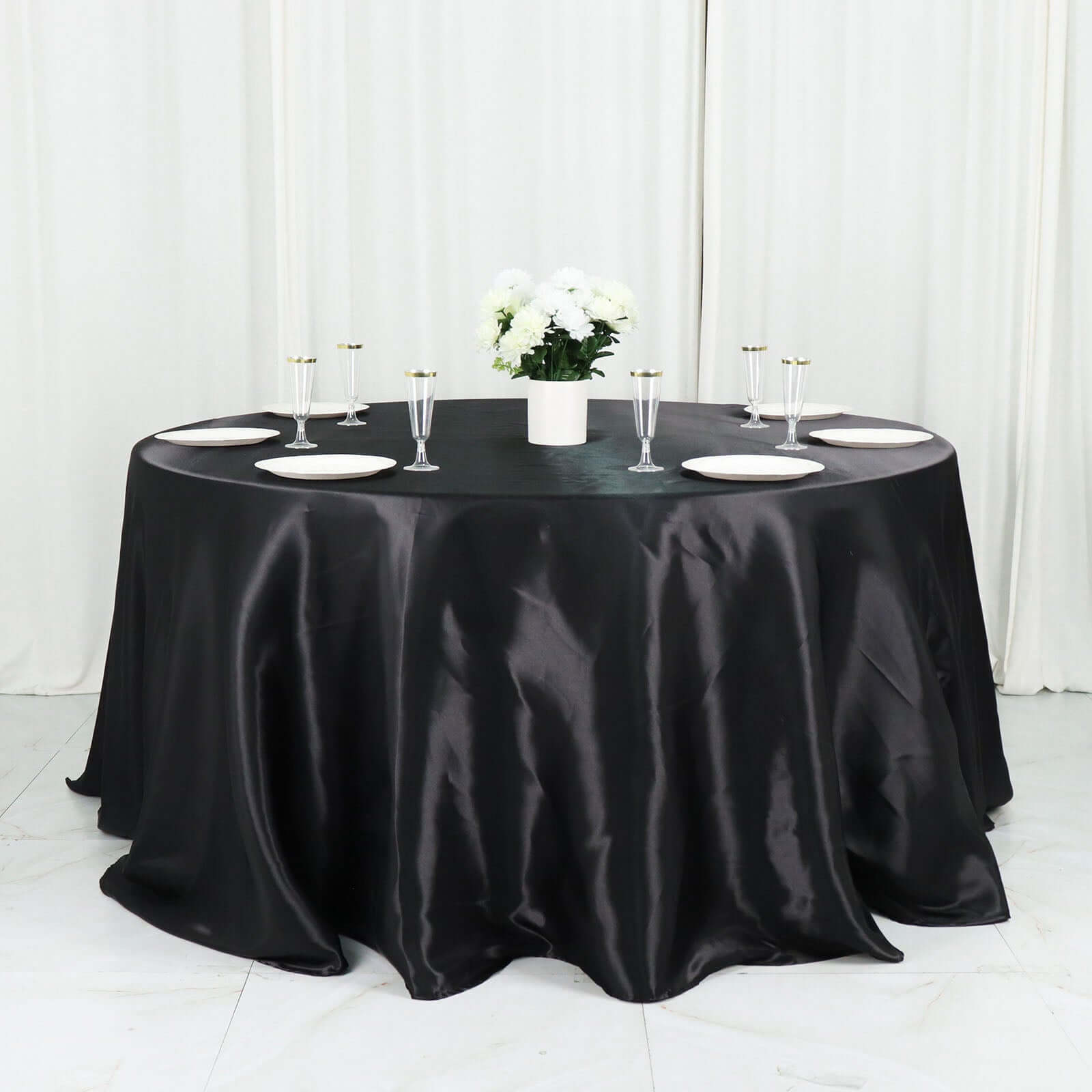 Satin 132" Round Tablecloth Black - Stylish Seamless Table Cover for Weddings & Events