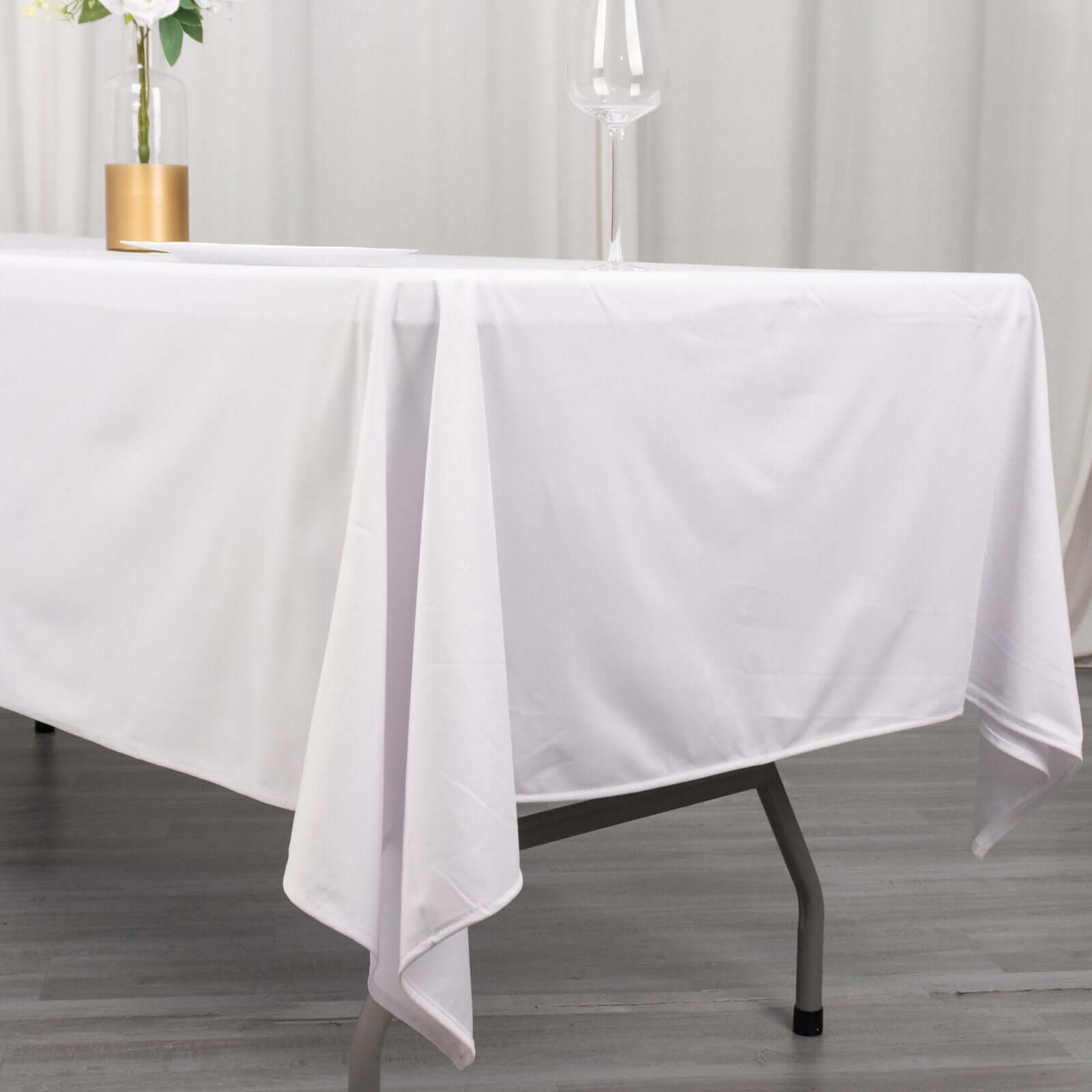 Scuba Rectangular 60"x102" Tablecloth White - Wrinkle Free & Stain Resistant Table Cover for Weddings and Banquets