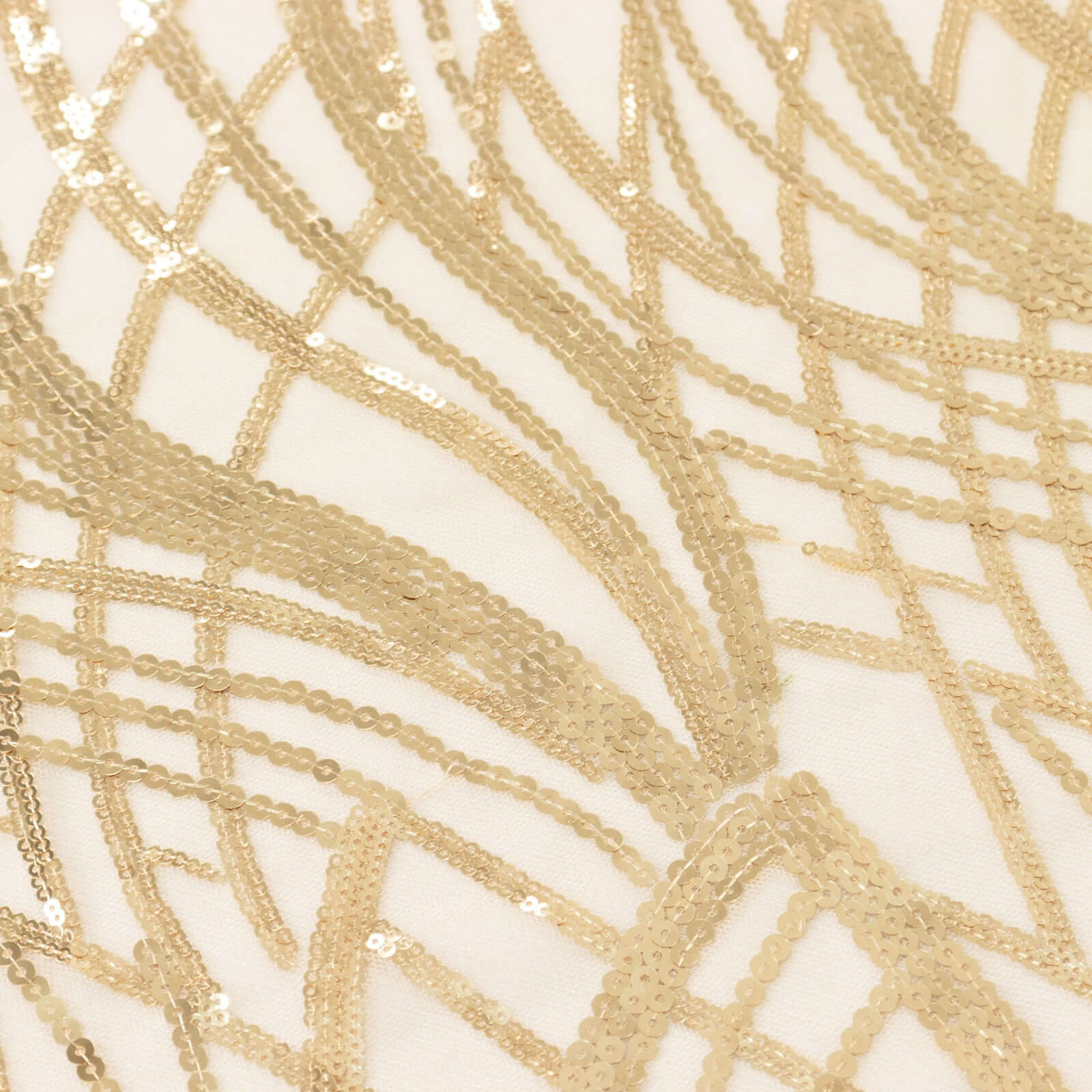 Sequin Mesh 120" Round Tablecloth Champagne - Seamless Wave Embroidered Table Cover