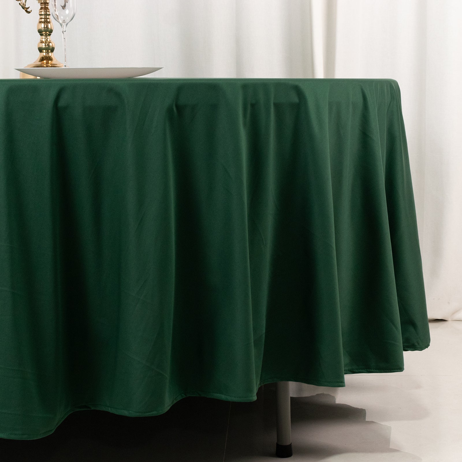 Scuba Round 108" Tablecloth Hunter Emerald Green - Wrinkle Free & Stain Resistant Table Cover