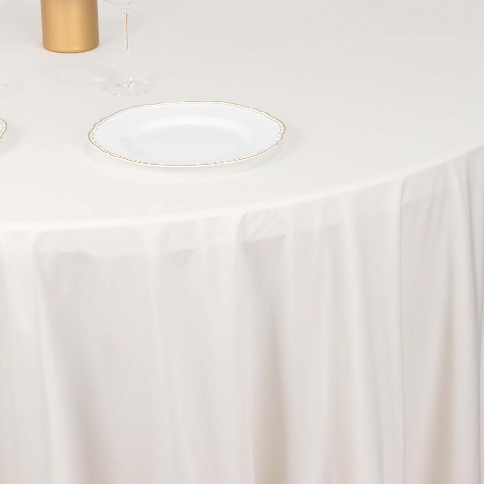 Scuba Round 132" Tablecloth Ivory - Wrinkle Free & Stain Resistant Seamless Table Cover